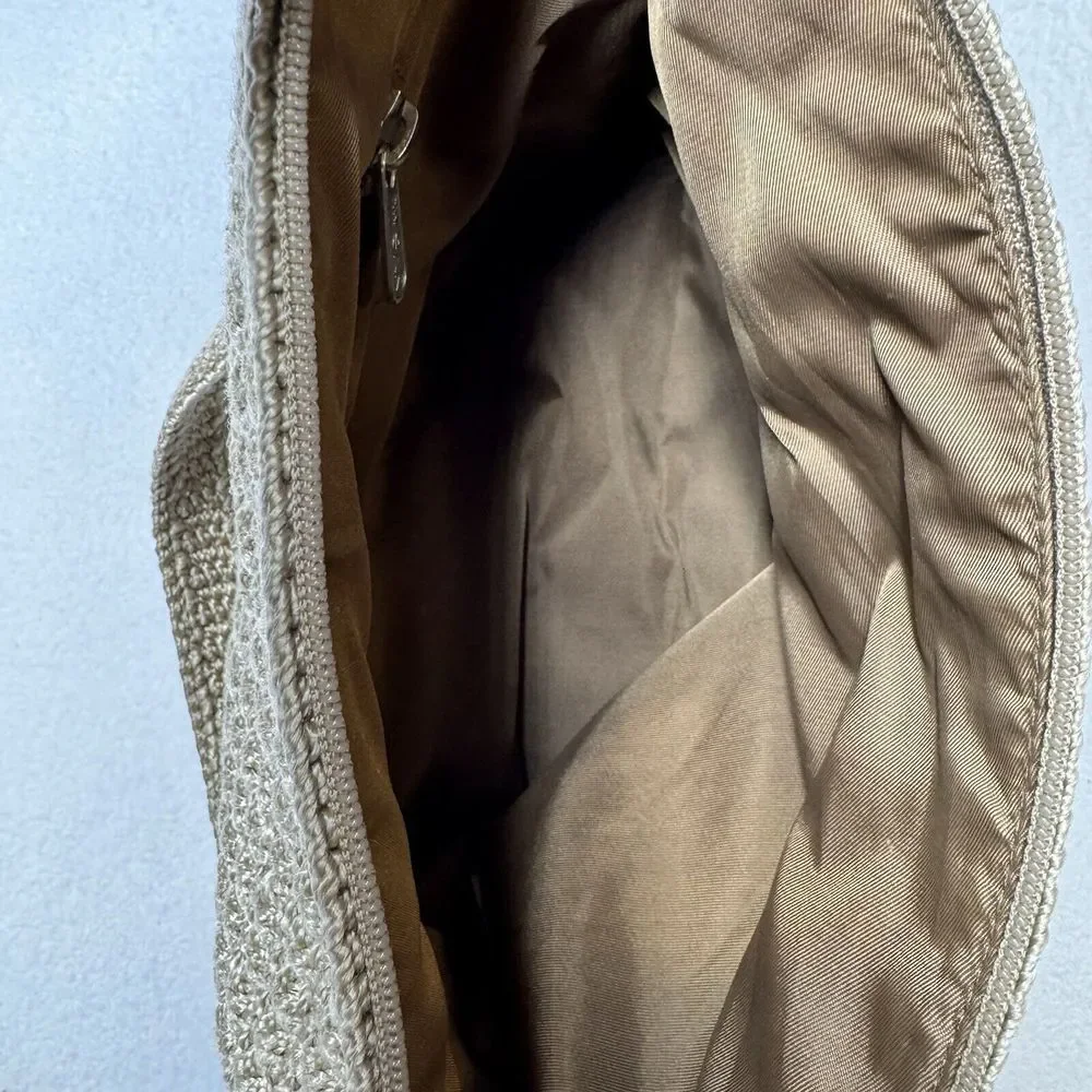 The Sak Crochet Knit Woven Boho Shoulder Handbag Taupe Lined Interior Pocket‎